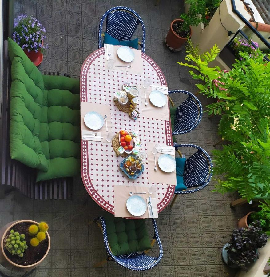 Bed and Breakfast Lo Componaïro Pouzols Exterior foto